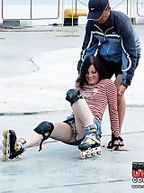 12 pictures - Mini skirt up skirt on ice rink