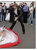10 pictures - Naughty Brides upskirt photos