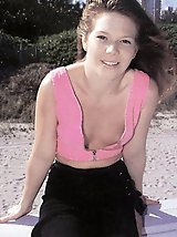 10 pictures - Downblouse Shots upskirt pictures