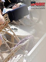 12 pictures - Voyeur bikini pics of delicious girls