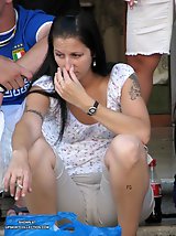 12 pictures - Cameltoe upskirt gallery