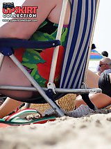 12 pictures - Bikini panty off for masturbation