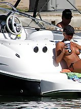 12 pictures - Spying butts and pussies in bikini