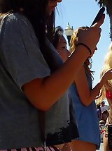 12 pictures - Hot ass naked of cute bikini woman