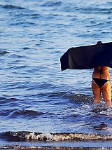 12 pictures - Bikini tan girls exciting exercises