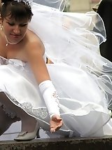 9 pictures - Pics of Plump Bride Spreads Legs