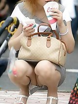 17 pictures - Upskirt sniper gallery