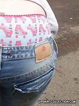 19 pictures - Saucy girls pull tight fitting jeans down