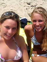 24 pictures - A French girl going topless at the Clifton