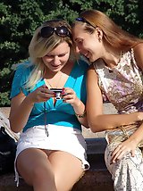 5 pictures - Upskirt sniper gallery