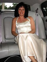 10 pictures - Naughty Brides upskirt photos