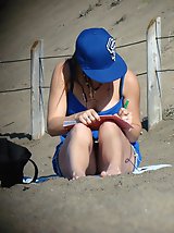 12 pictures - Chubby chick in blue. Mini skirt up skirt pics