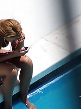 12 pictures - Bikini chicks bare off hot bodies