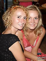 12 pictures - Accidental downblouse with embarrassed amateurs