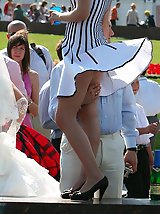 5 pictures - Upskirt sniper gallery